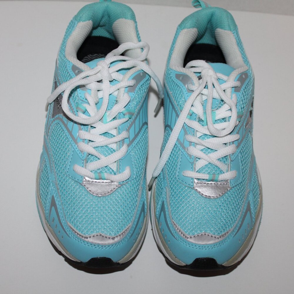 NWT Tony Little Cheeks Shoes